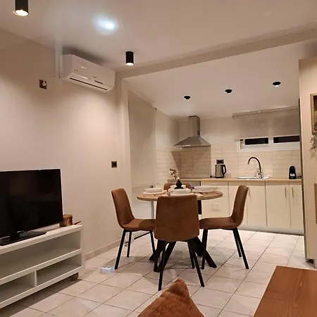 펜션 Solomos Family House *